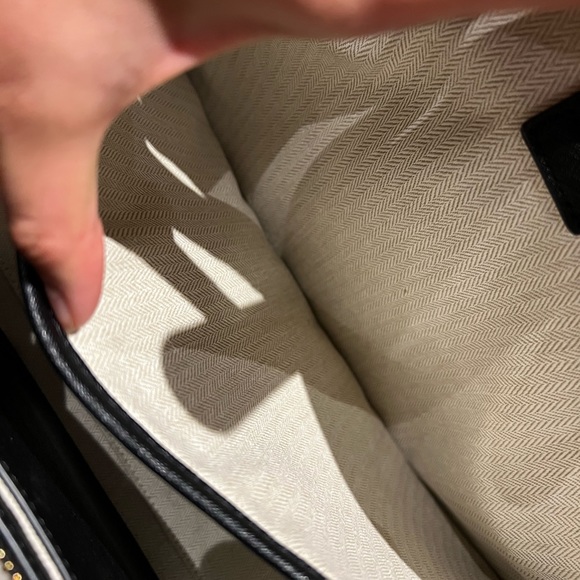 SOLD Tory Burch Emerson Large Tote - Picture 4 of 10